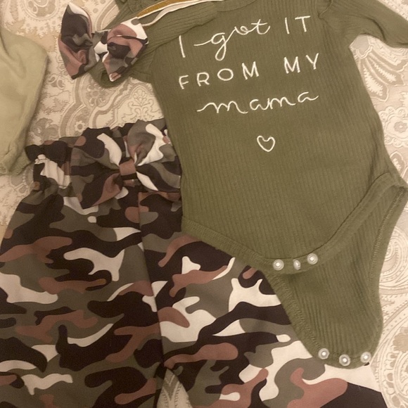 SOLD-Beautiful Baby Girl Outfits + Bonus Dress - Picture 2 of 10